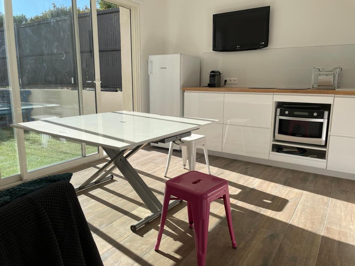 Appartement Ambiance Provence à La Fare-les-Oliviers Extérieur photo